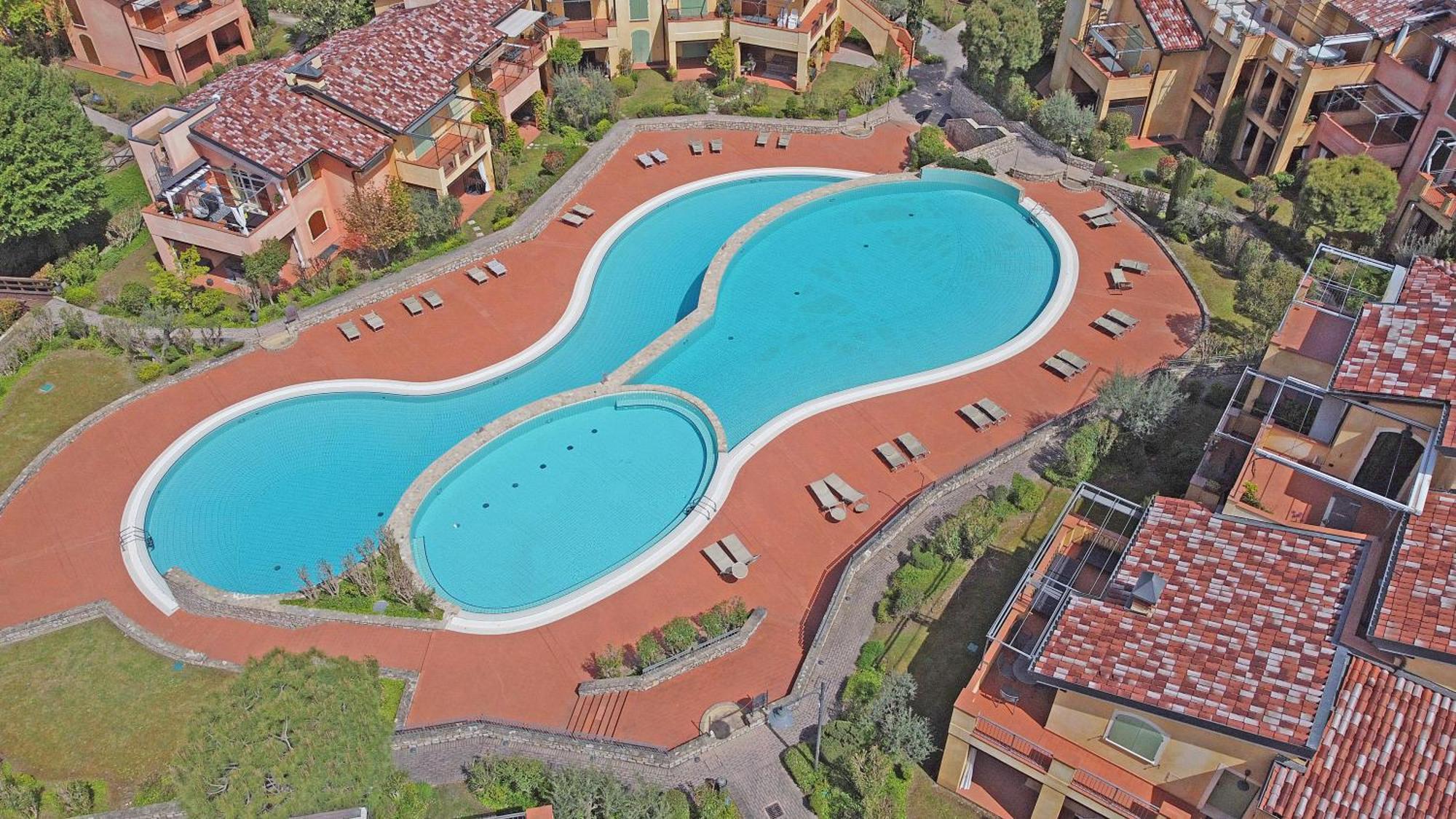 Borgo Del Torchio Apartments By Wonderful Italy Manerba del Garda Exterior foto